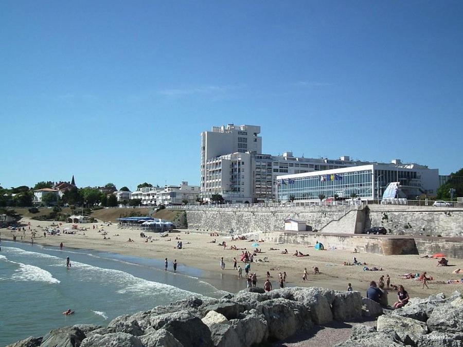 Royan - Appartement Vue Mer - Proximite Plage Et Parking Privatif Exterior photo
